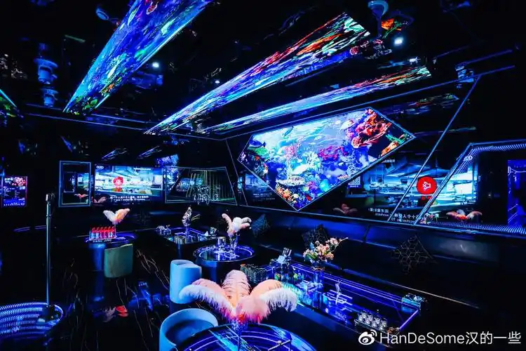 武汉首家夜店风ktv入驻汉街空境派对掀起潮奢娱乐新风向
