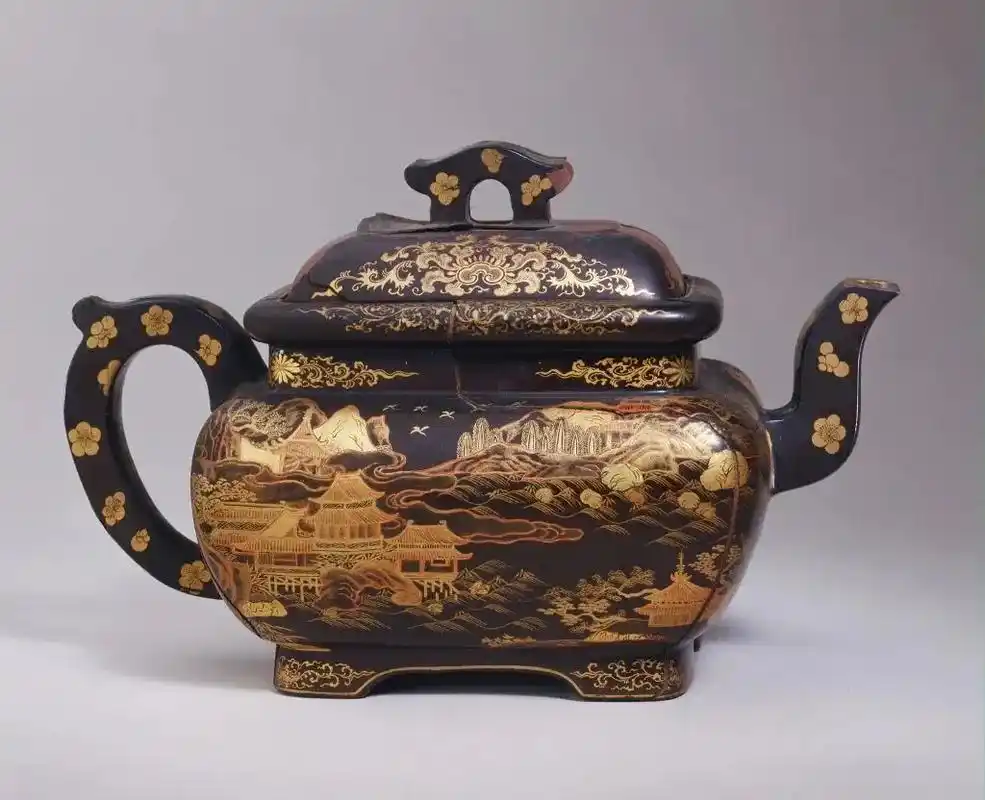 紫砂壶,仅存世3把 故宫博物院有400余件宜兴紫砂器,有不少 - 抖音