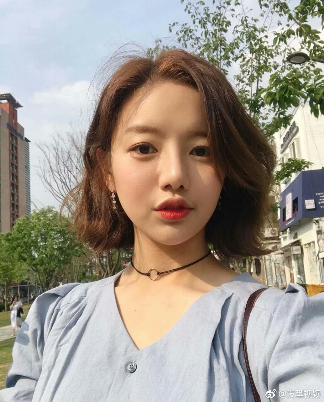 头条发型视频韩式微卷短发发型