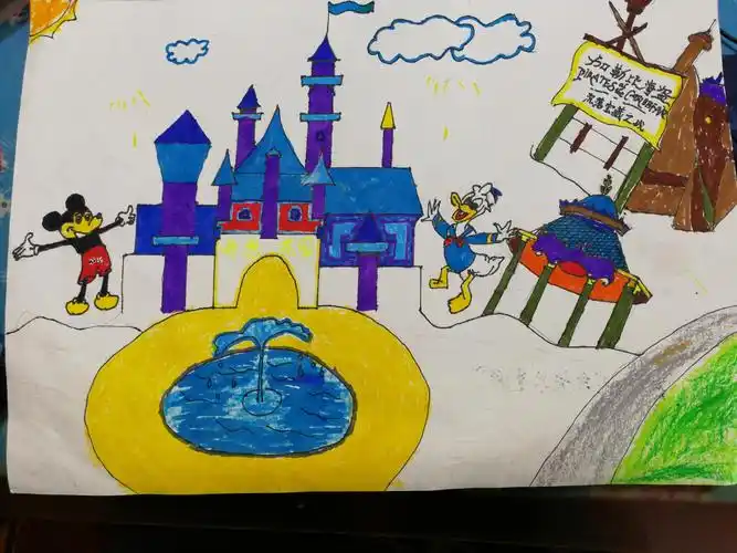 我的暑期生活是充满快乐的,爸爸妈妈这次带我去了我最想去的地方