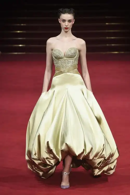 alexis mabille (艾历克西斯·马毕)2018春夏巴黎高定时装秀