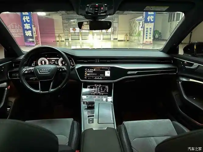 奥迪a6l2021款45tfsi臻选动感型全车原漆