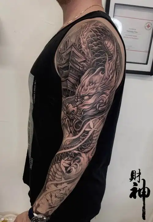龙_龙手臂纹身图案大全 - 纹身大咖