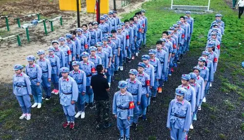 重温历史砥砺前行记南昌五中飞翔班夏令营红色之旅