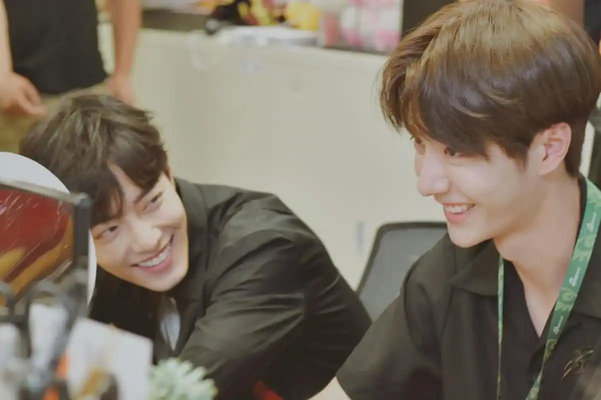 王一博 肖战 图片来自微博@mangosteen伞花… - 堆糖,美图壁纸兴趣