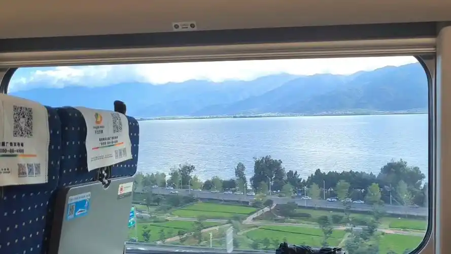 动车窗看到的到底有多绝