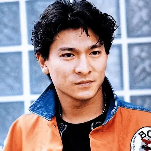 姐姐把他带大,成名后与其断绝关系,知道原因后,都觉得他做得对_刘德华