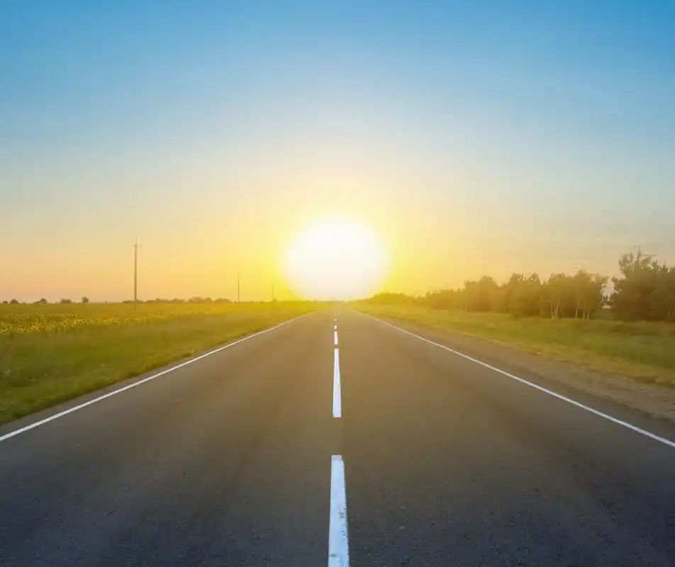 清晨公路,清晨公路