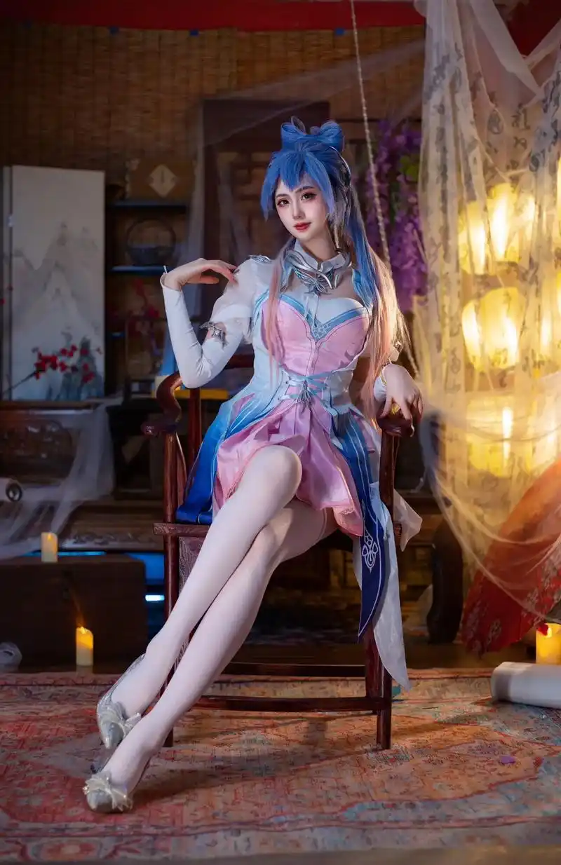 唐舞桐cos.#cos #唐舞桐 #大长腿 神王唐三小舞之女 - 抖音