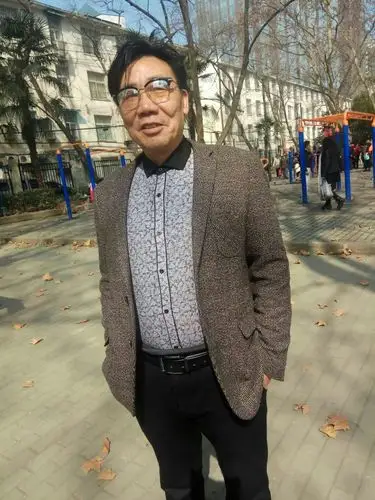 【50岁至60岁左右男士(离婚,丧偶)】 万余 百里挑一会员 少量图片选