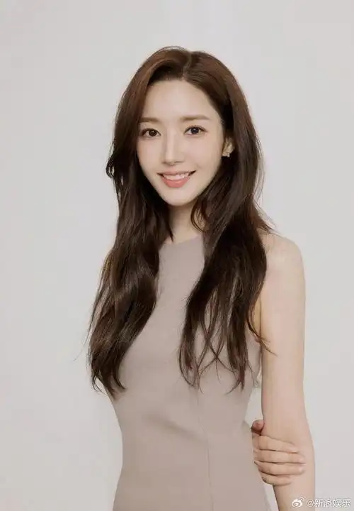 朴敏英患抑郁症李敏镐唯一承认过的女朋友