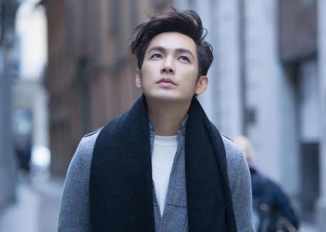 钟汉良最帅的五个角色,何以琛上榜,最后一个迷倒万千少女!_剧中