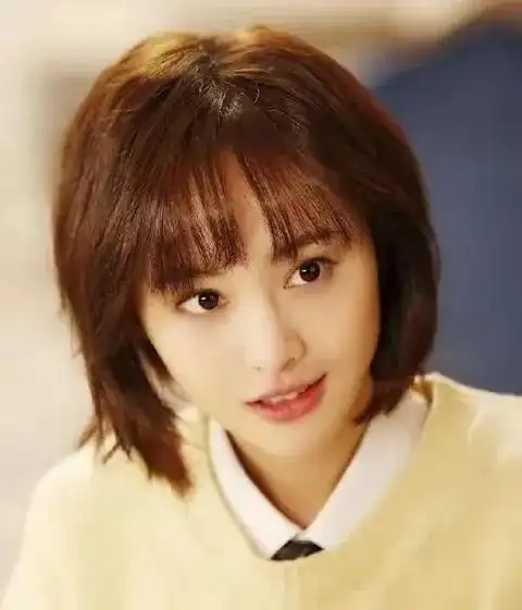 郑爽被曝虐待孩子严重到缝针张恒起诉网友像她干出来的事