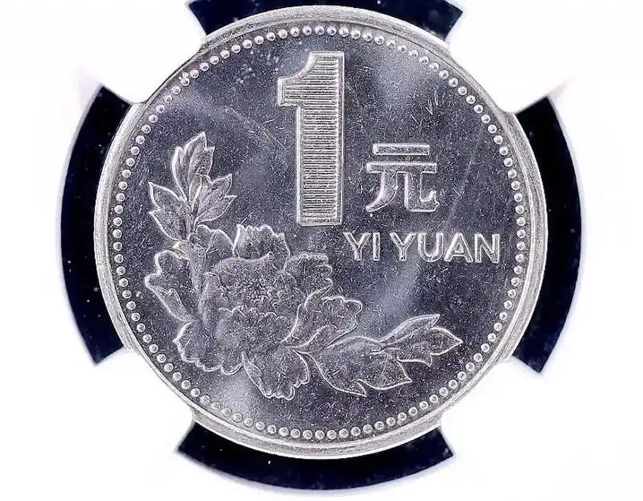 那位朋友有这种2000年1元的硬币和2000年1角硬币,请私 - 抖音