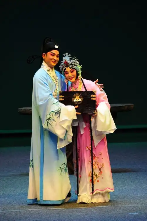 非遗名录优美动听欢快活泼黄梅戏