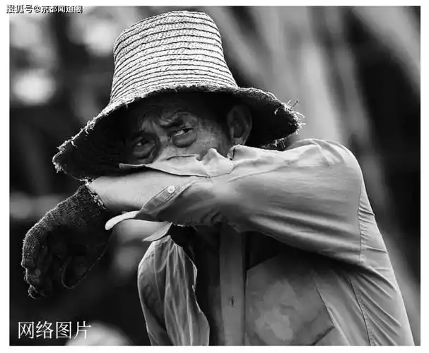 农民工步入老年后生活很辛酸