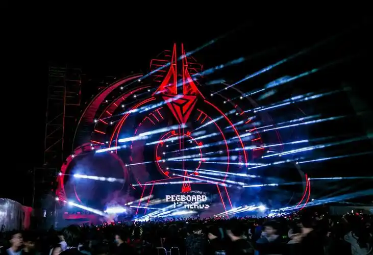 风暴电音节华丽落幕,但音乐之火绝不熄灭