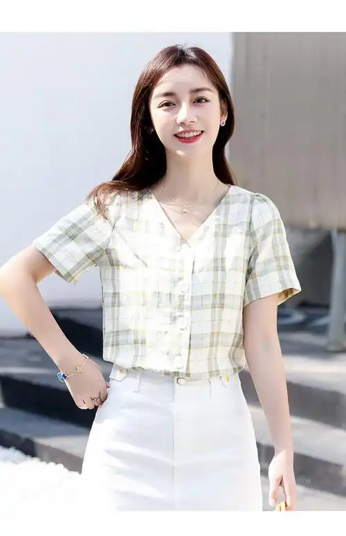 短袖衬衫女2021年夏装新款设计感小众夏季薄款v领衬衣格子女上衣 绿色