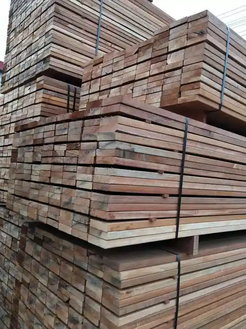 大量批发本土柳桉木及零售 户外园艺碳化木木板材