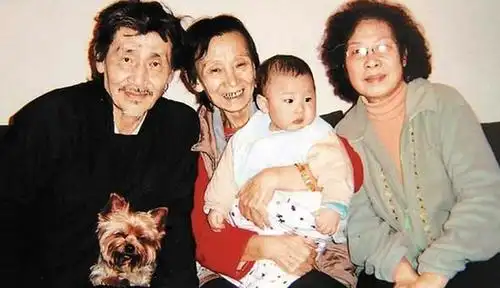 董今狐,刘立立,王玫(资料图)