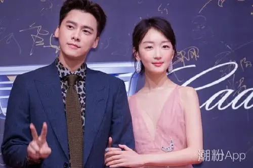 周冬雨和李易峰的经纪人是一个人吗继麻雀后再度合作