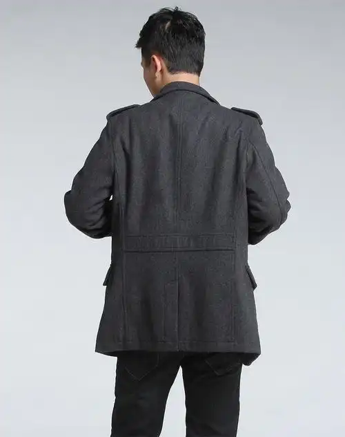 深灰色时尚军装风格长袖大衣