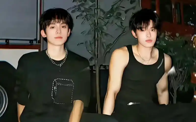 极地航行 #张极左航 #37个人话题