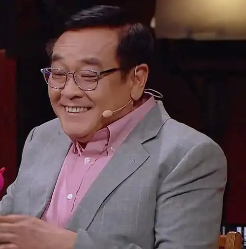 尔冬升导演换了微博头像可爱