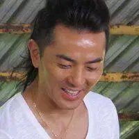 郑伊健头像大全集_微信头像图片大全