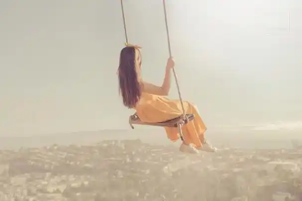 微信签名59句,简短干净高级感文案,高雅有内涵,格局大气场强(感悟人生