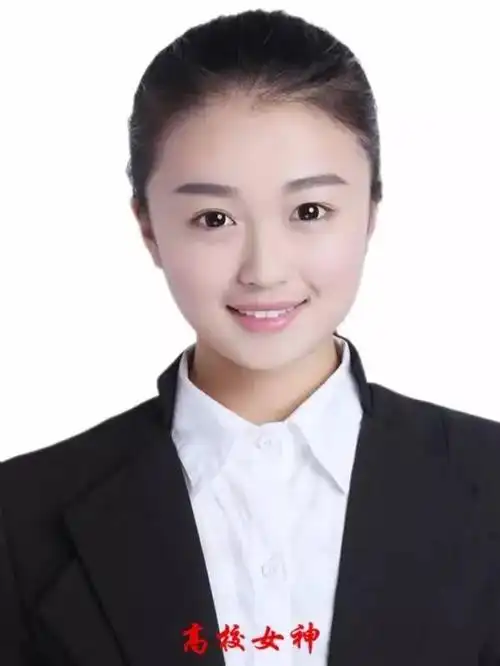 浙传新生女神来佑琪,证件照依旧萌上天!