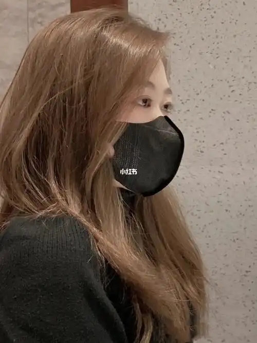 冷棕色敲显白又显气质女生发初秋季节96