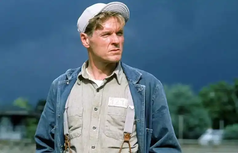 《肖申克的救赎》一辈子很短,一晚上却很长