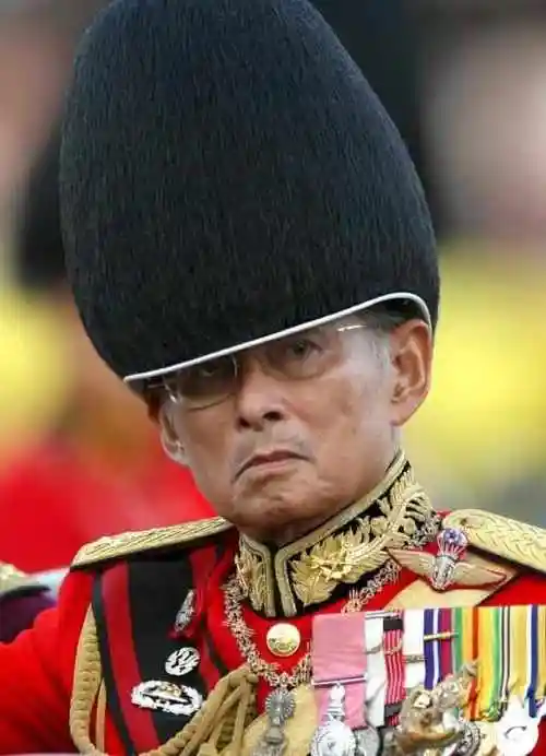 泰国国王在泰国是一个什么样的存在