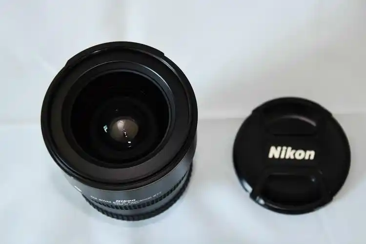 非常新的尼康17-55 2.8g镜头 dx镜皇