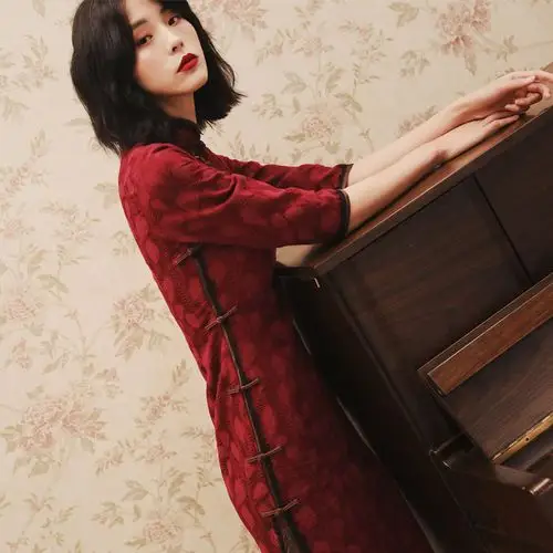 老上海旗袍女秋冬2018新款日常改良少女复古民国风红色中长款盘扣