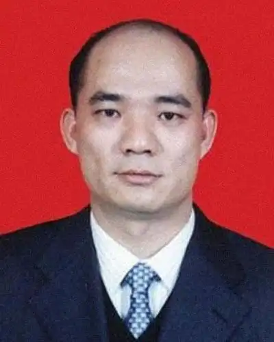 第485名2007 财富(亿):172006 财富(亿):/赖海民,广东普宁人,鸿荣源