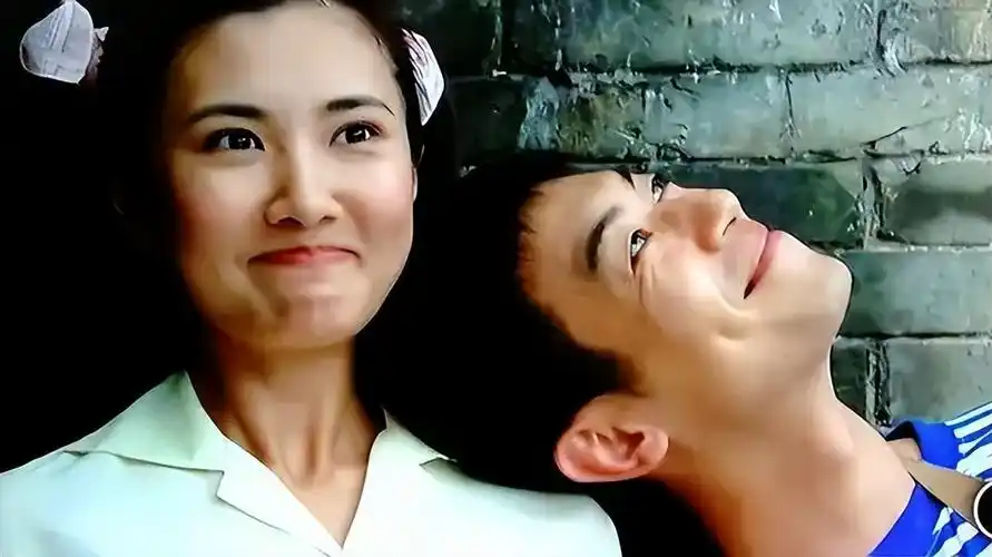 和朱亚文搭档走红与印小天合作闹矛盾的边潇潇现状是这样