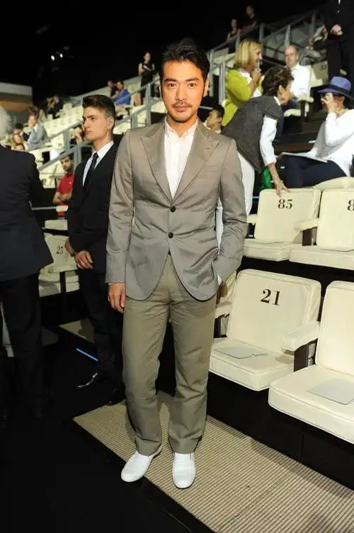 金城武炒2亿大屋 倒手豪宅住酒店获利千万