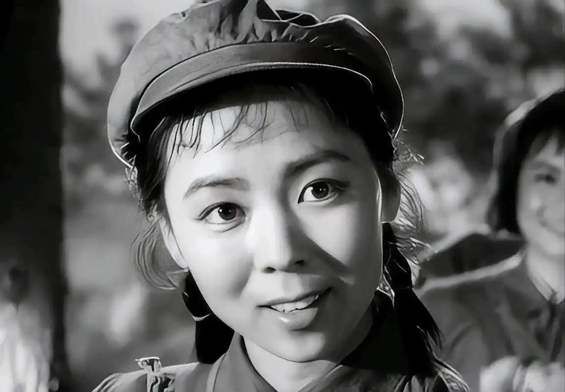 刘尚娴:患难婚姻格外美丽 刘尚娴,因饰演《英雄儿女》中的"王芳"走红