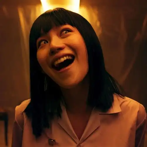 给《禁忌女孩》主演 娜诺 开一栋美图楼(会持更