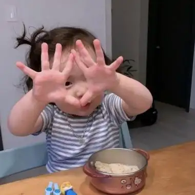 网络红人小孩头像图片大全超火超红的网络萌娃头像