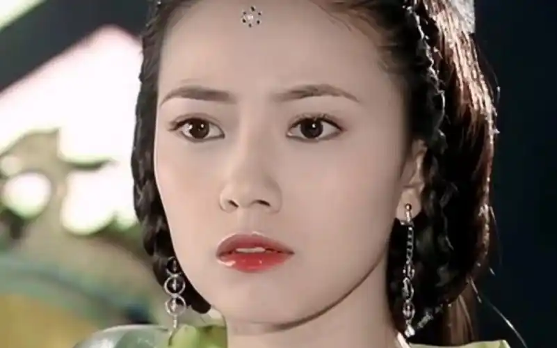 【神医侠侣×高圆圆】她的古装实力诠释了什么叫做花容月貌,我见犹怜!