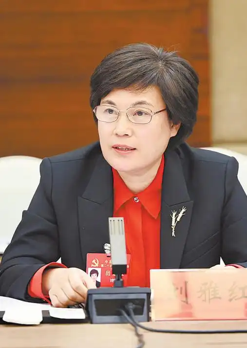 《光明日报》专访二十大代表,华农校长刘雅红