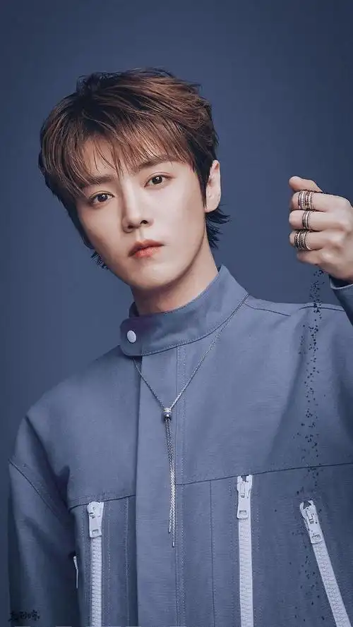 今天又有多少人被鹿晗的颜值惊艳到了?