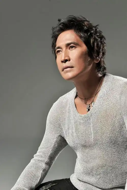 "四川半子"齐秦:50岁娶小老婆,因为一个人爱上一个省