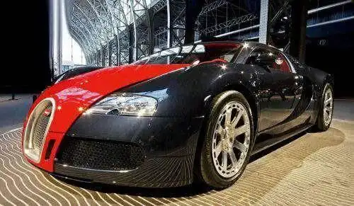 豪车图片及名称排行榜(全球最贵的十大名车)(9)