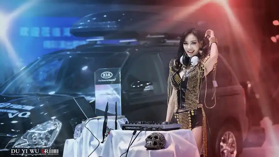 打碟女郎 绚丽版【独一无二】人像摄影