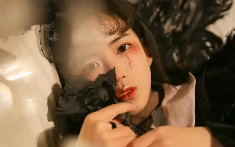 暗黑系萝莉美女高清桌面壁纸