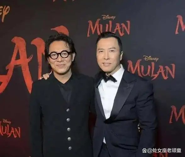 何润东身高186cm,明显比赵文卓高很多.